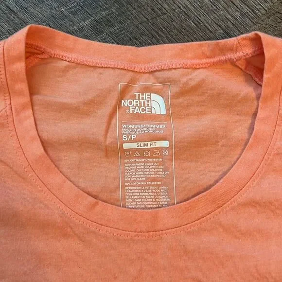 The North Face Women’s Coral Orange Slim Fit Logo Tee Shirt Size S EUC - Picture 3 of 5